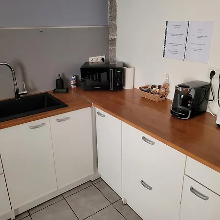 Appartement Souvenirs d'hier à Hyères Extérieur photo